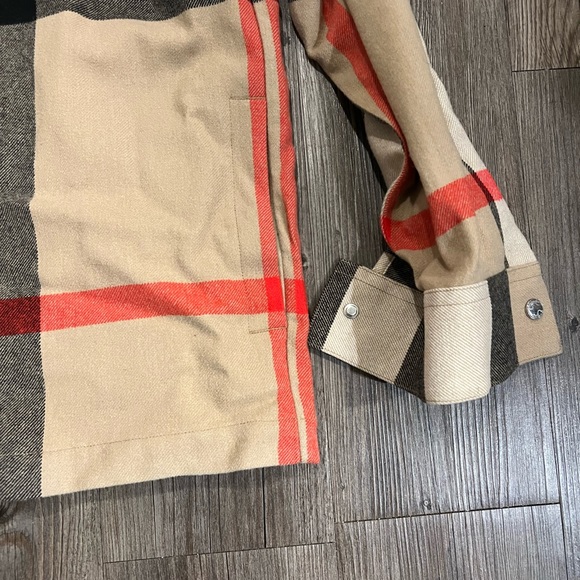 Burberry Jacket - Picture 7 of 10